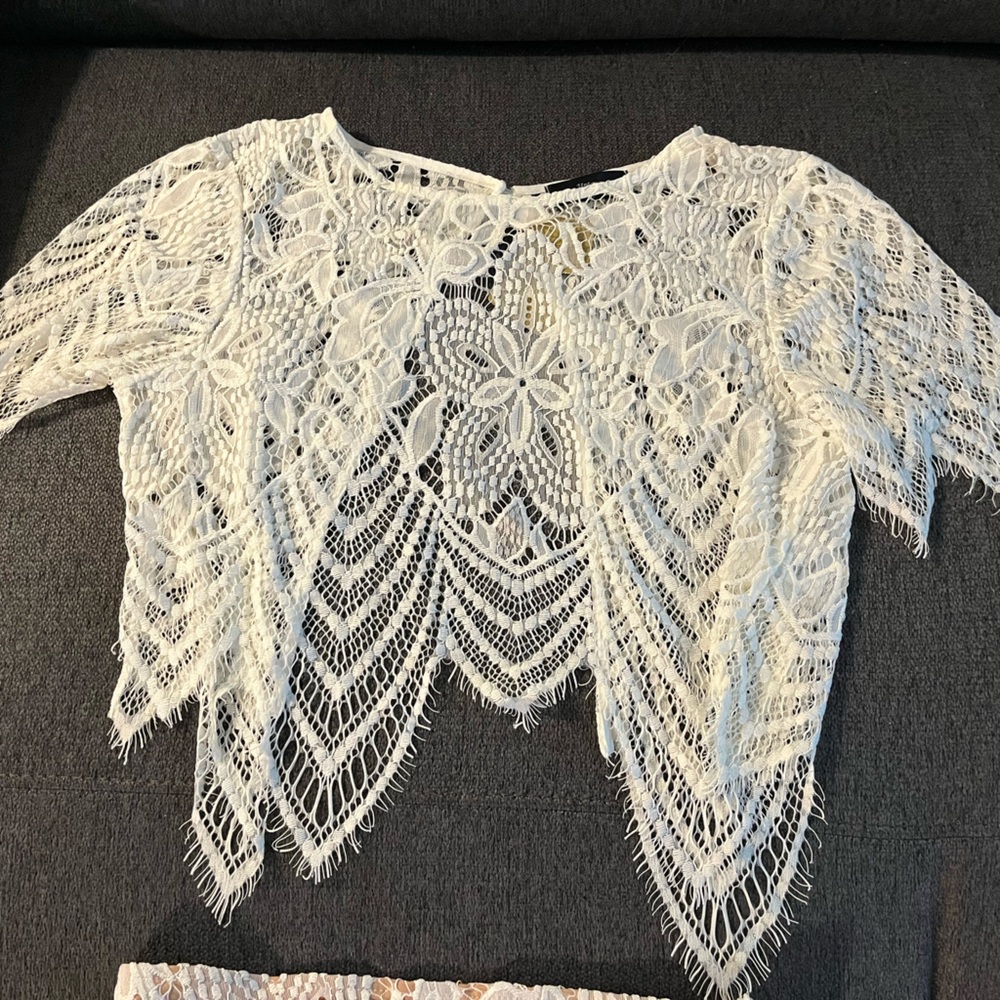 Uptown Bombshell Boutique White Lace Top